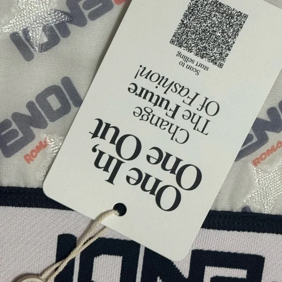 FENDI Mania Peated Midi Skirt Red Blue White Silk Blend Size XXS Designer Luxury - Picture 7 of 13